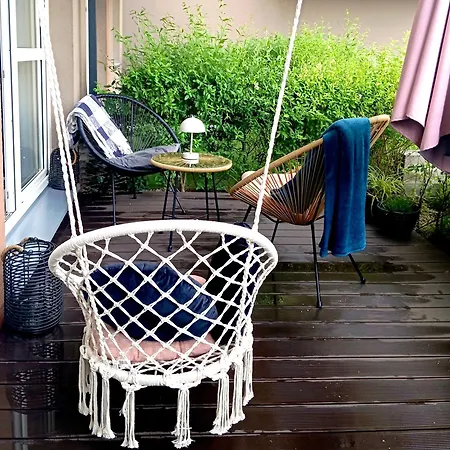 Zlota Kobieta Varšava