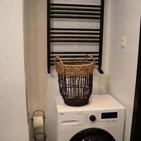 Zlota Kobieta Apartman Varsó